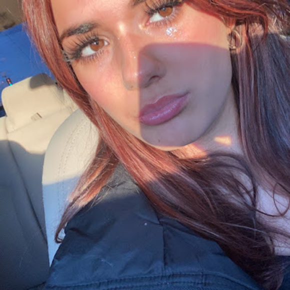 Meet your Posher, Ruby - Picture 1 of 1